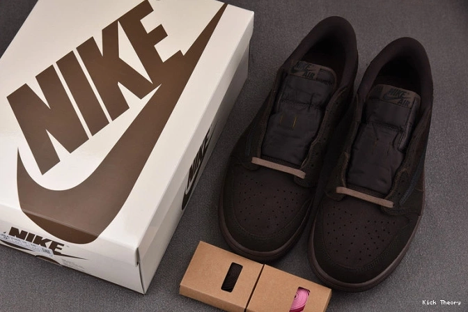 Kicked Out Shoe Store Travis OG Scott Low 1 x Brown Jordan Velvet Air DM7866-202 0819